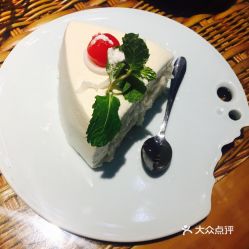 椰皇泰 禧乐汇店 的内功椰子千层糕好不好吃 用户评价口味怎么样 北京美食内功椰子千层糕实拍图片 大众点评